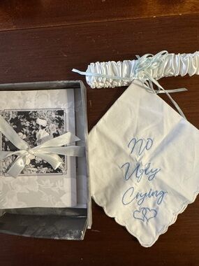 Wedding Bundle Handkerchief Garter White Blue Notecards